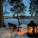 Villa Luxurious Snow With Jacuzzi *