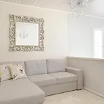 Villa Luxurious Snow With Jacuzzi *