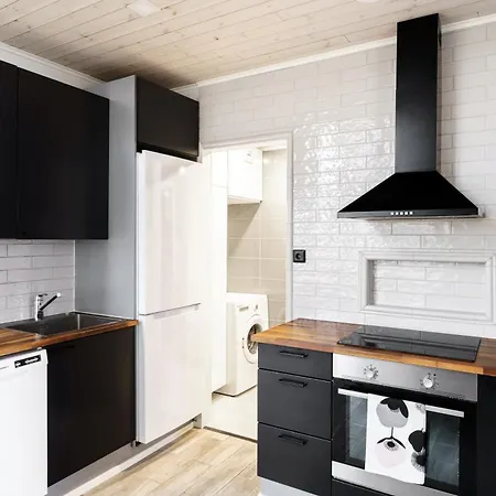 Luxurious Snow With Jacuzzi Rovaniemi